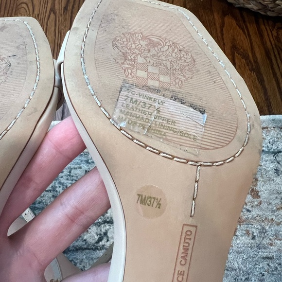 Vince Camuto Vinkely Heel - Picture 7 of 11